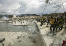 Por unanimidade, STF condena 5 PMs do DF a 16 anos de prisão por crimes no 8 de janeiro