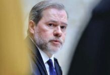 Toffoli é novamente flagrado em atitude suspeita