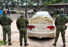 Operação policial intercepta Honda Civic com 51 tabletes de droga em Guajará-Mirim