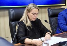 Cláudia de Jesus propõe isenção de ICMS e IPVA para pessoas com fibromialgia na compra de veículos em Rondônia