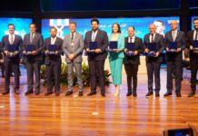 Deputados recebem a mais alta honraria do Governo de Rondônia em reconhecimento aos serviços prestados ao estado